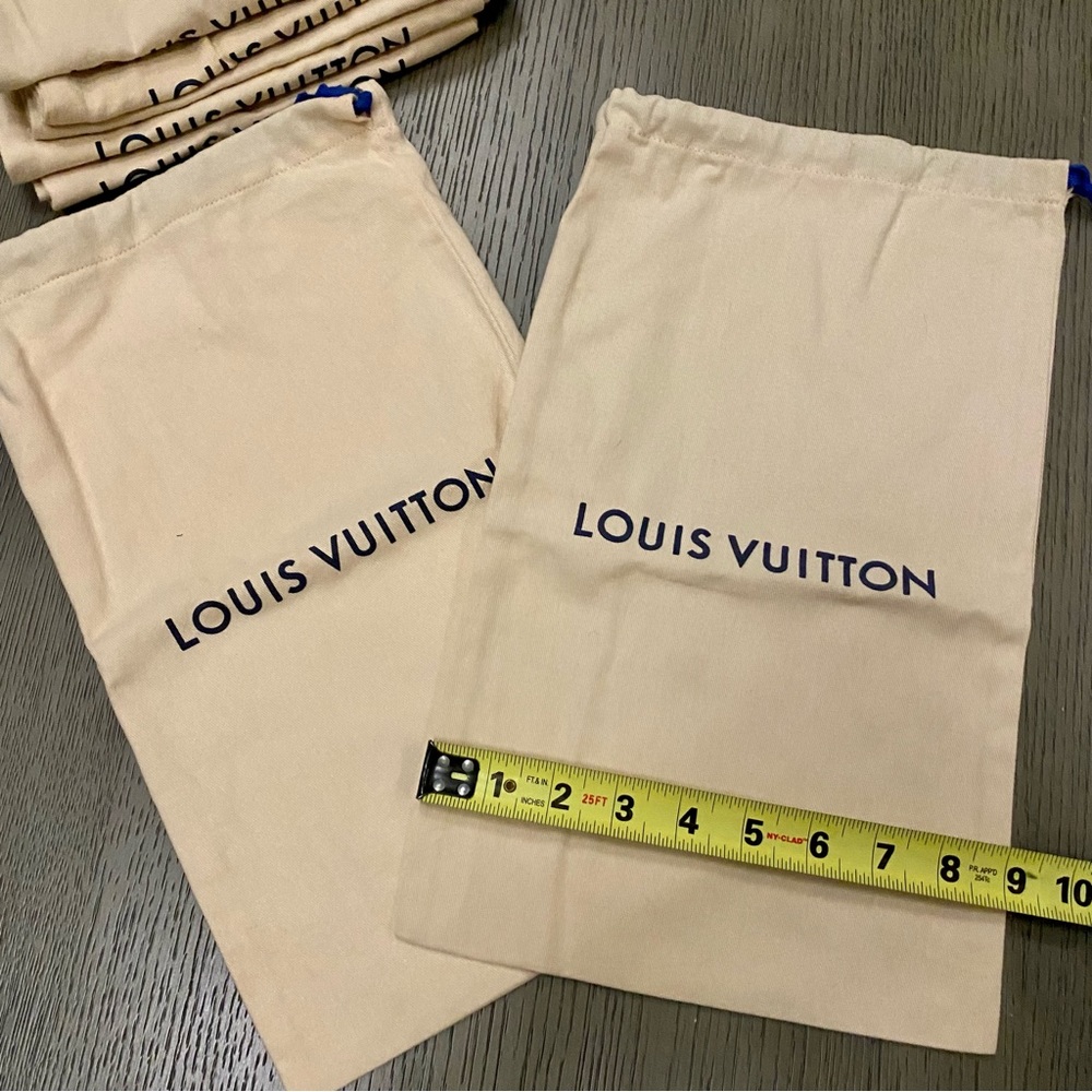 Louis Vuitton Dust Bags - Picture 5 of 5
